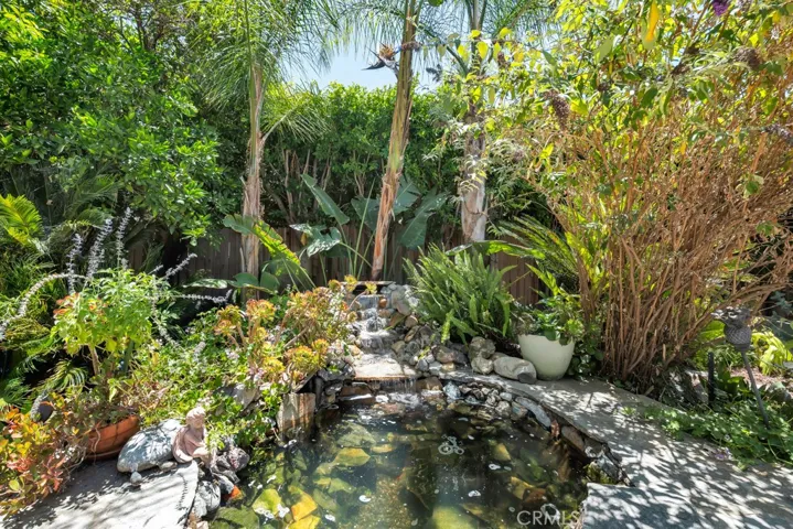 9604 Tunney Avenue, Northridge, California 91324