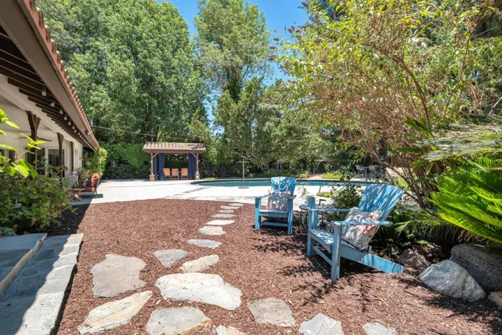 9604 Tunney Avenue, Northridge, California 91324