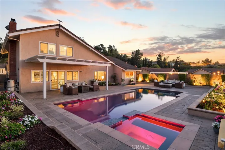 536 S Tumbleweed Road, Anaheim Hills, California 92807