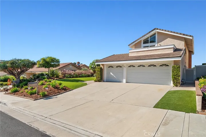 536 S Tumbleweed Road, Anaheim Hills, California 92807