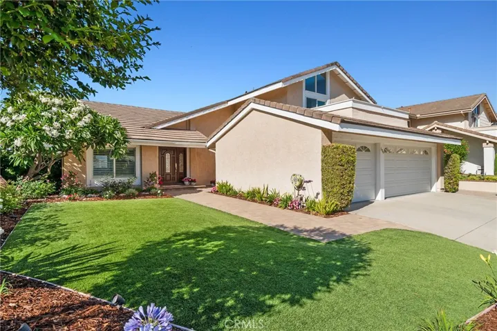 536 S Tumbleweed Road, Anaheim Hills, California 92807