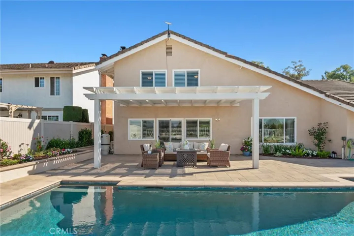 536 S Tumbleweed Road, Anaheim Hills, California 92807