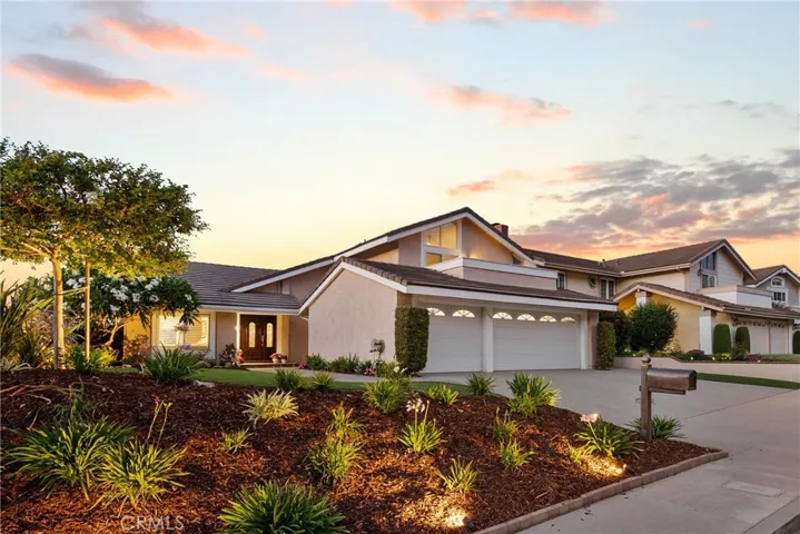 536 S Tumbleweed Road, Anaheim Hills, California 92807