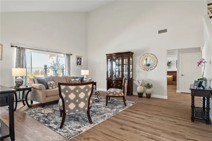 536 S Tumbleweed Road, Anaheim Hills, California 92807