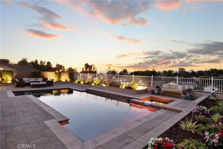 536 S Tumbleweed Road, Anaheim Hills, California 92807