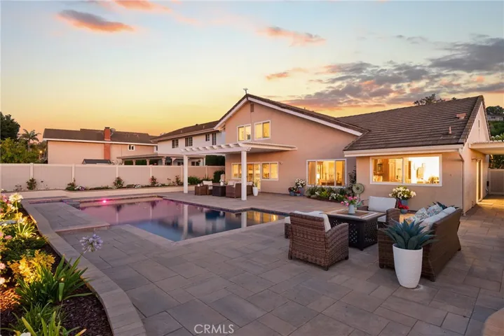 536 S Tumbleweed Road, Anaheim Hills, California 92807