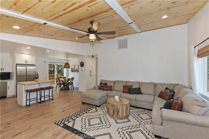 901 Ash Lane, Big Bear City, California 92314