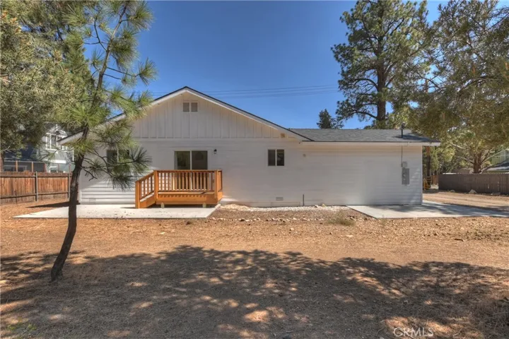 901 Ash Lane, Big Bear City, California 92314