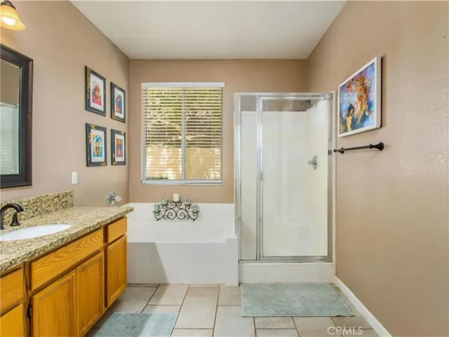 30016 Cabo Del Oeste, Highland, California 92346
