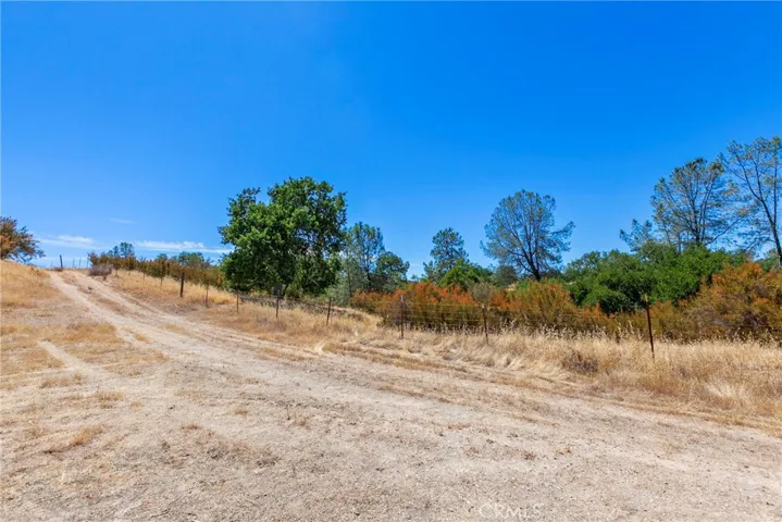4281 Blue Road, Creston, California 93432