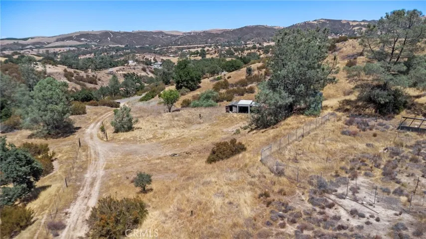 4281 Blue Road, Creston, California 93432