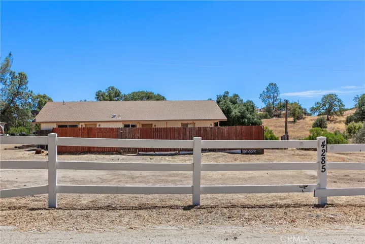 4281 Blue Road, Creston, California 93432
