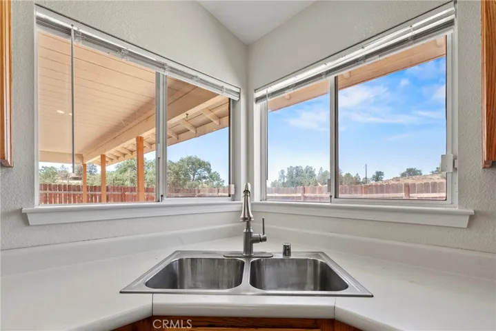 4281 Blue Road, Creston, California 93432