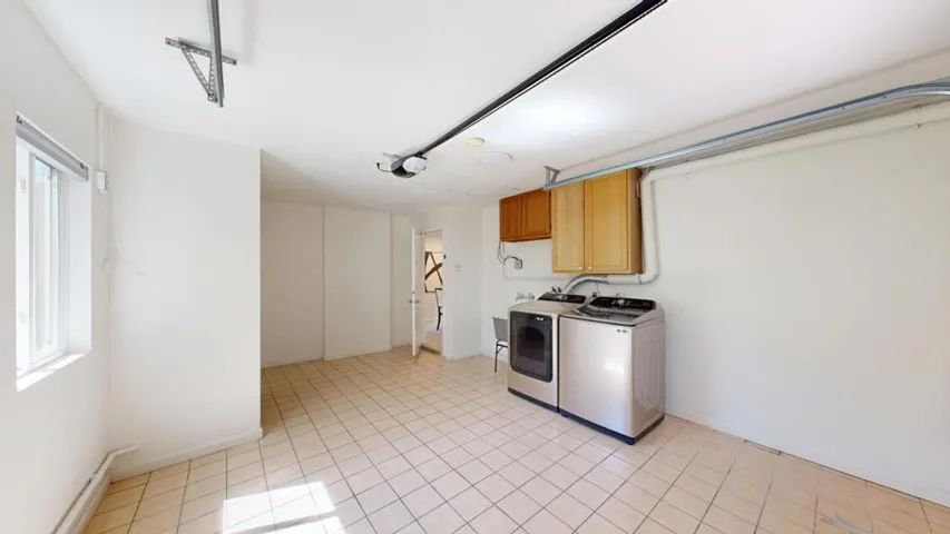 175 G Street, Redwood City, California 94063