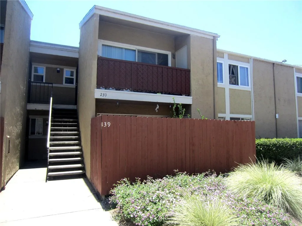 475 N Midway Drive 139, Escondido, California 92027 home-pic-0