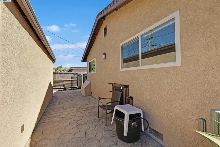 39024 Blacow Rd, Fremont, California 94538