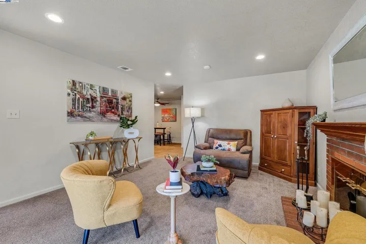 39024 Blacow Rd, Fremont, California 94538