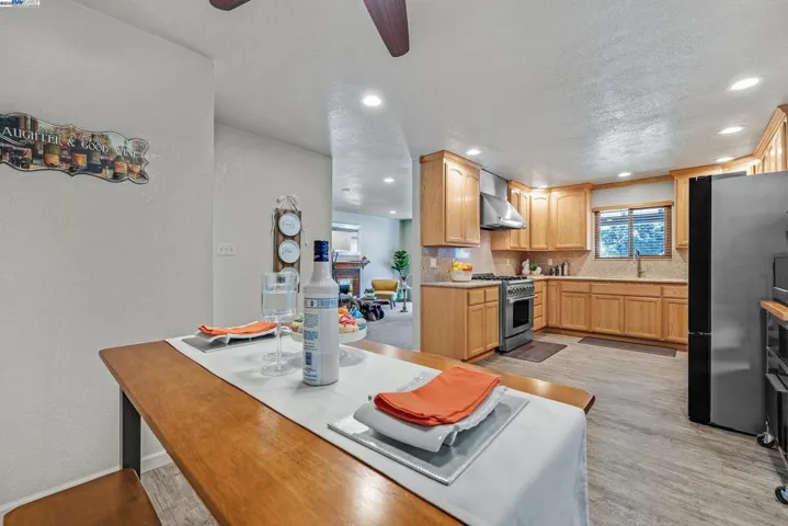 39024 Blacow Rd, Fremont, California 94538