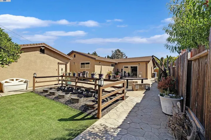 39024 Blacow Rd, Fremont, California 94538