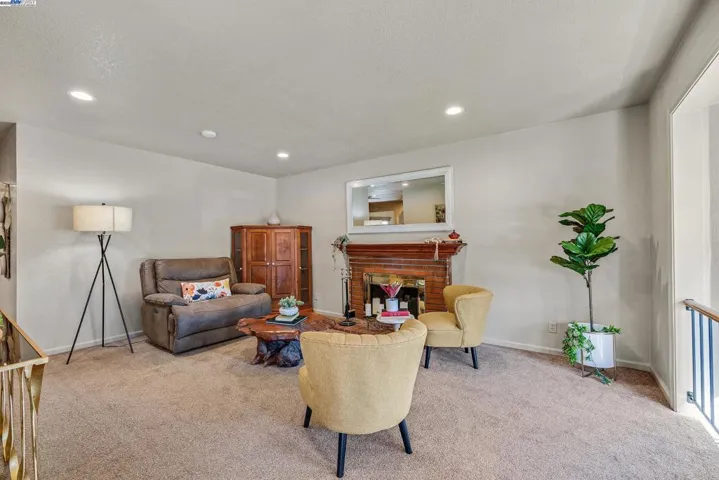39024 Blacow Rd, Fremont, California 94538