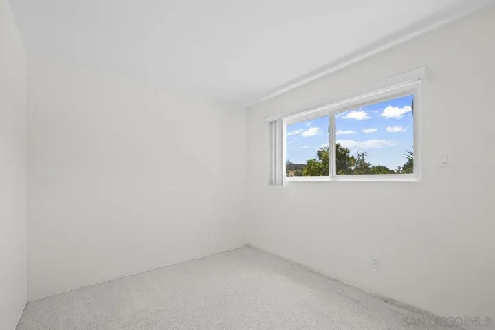 13514 Avenida Del Charro, El Cajon, California 92021