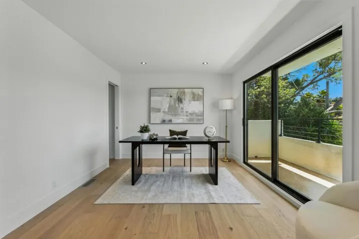 324 Clifton Avenue, San Carlos, California 94070