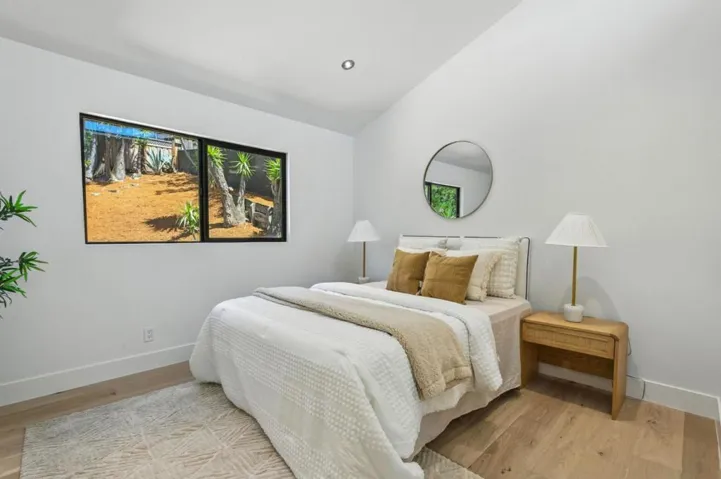 324 Clifton Avenue, San Carlos, California 94070
