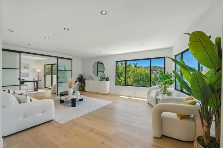 324 Clifton Avenue, San Carlos, California 94070