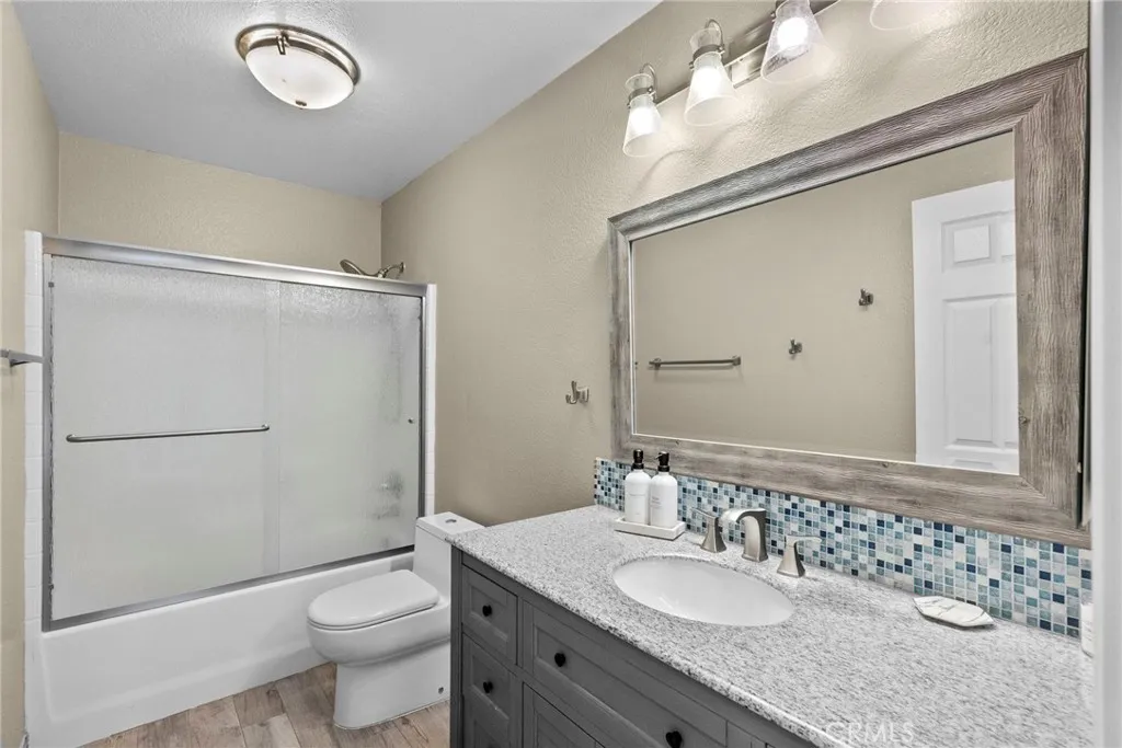 28328 Alton Way, Castaic, California 91384 home-pic-22