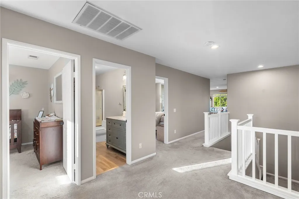 28328 Alton Way, Castaic, California 91384 home-pic-13