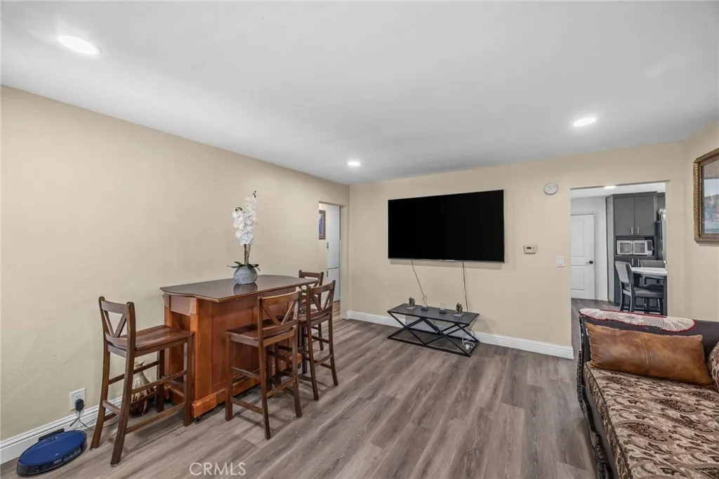 3109 Robinette Avenue, Baldwin Park, California 91706 home-pic-7
