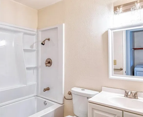 32200 Atlas Way, Union City, California 94587
