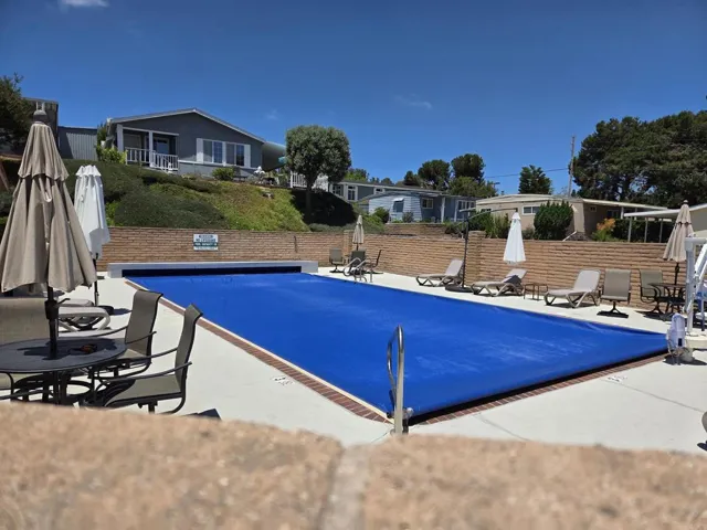 Community pool!