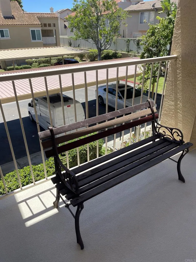 7220 Calle Cristobal 12, San Diego, California 92126 home-pic-4