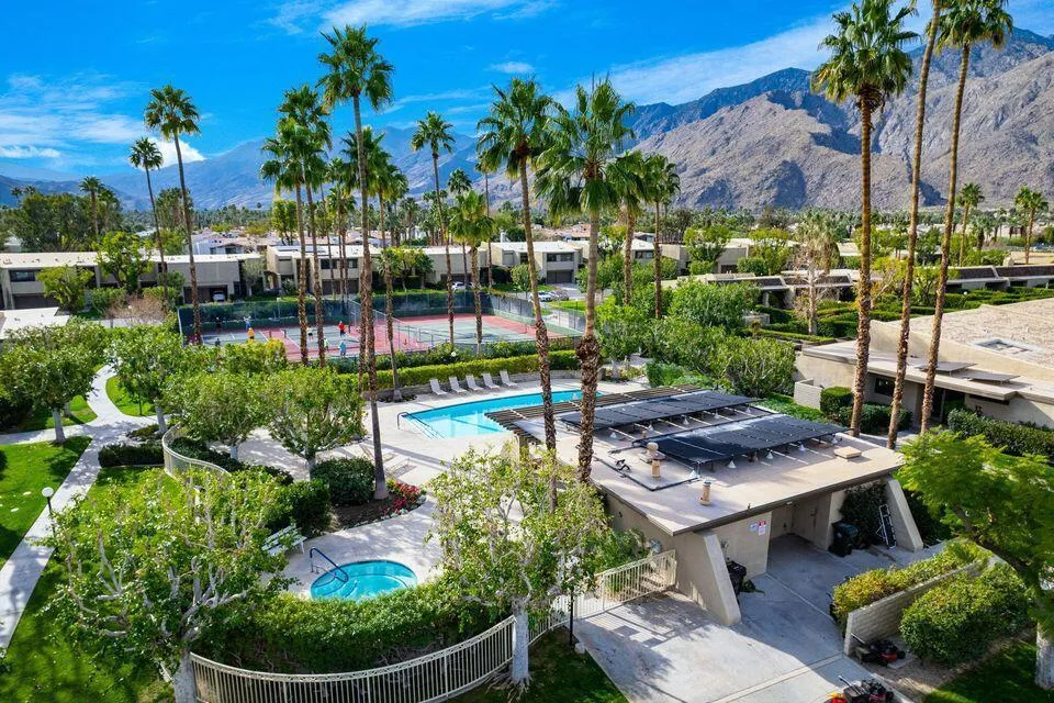 1254 Tiffany Circle N, Palm Springs, California 92262 home-pic-29