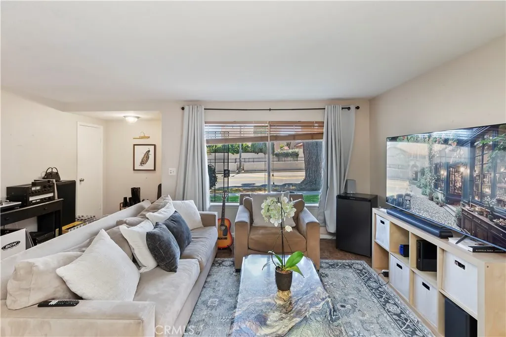 1194 Border Avenue A, Corona, California 92882 home-pic-11