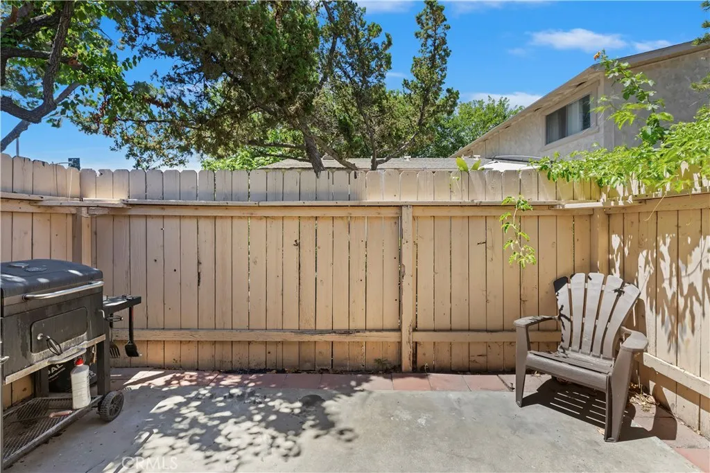 1194 Border Avenue A, Corona, California 92882 home-pic-28