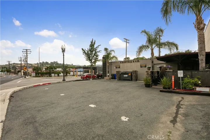 22505 8th Street, Newhall, California 91321