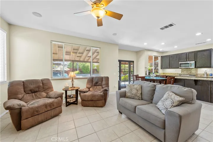 37945 Sawleaf Place, Murrieta, California 92562