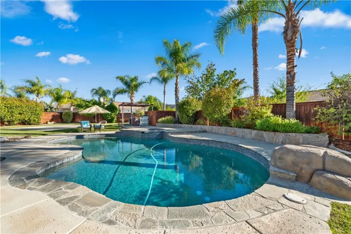 37945 Sawleaf Place, Murrieta, California 92562