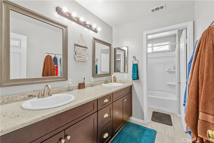 37945 Sawleaf Place, Murrieta, California 92562