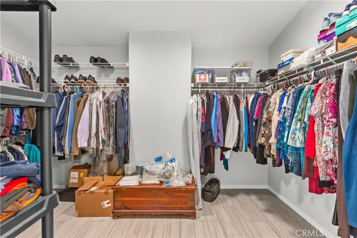 37945 Sawleaf Place, Murrieta, California 92562