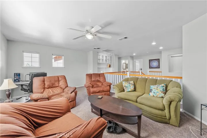 37945 Sawleaf Place, Murrieta, California 92562