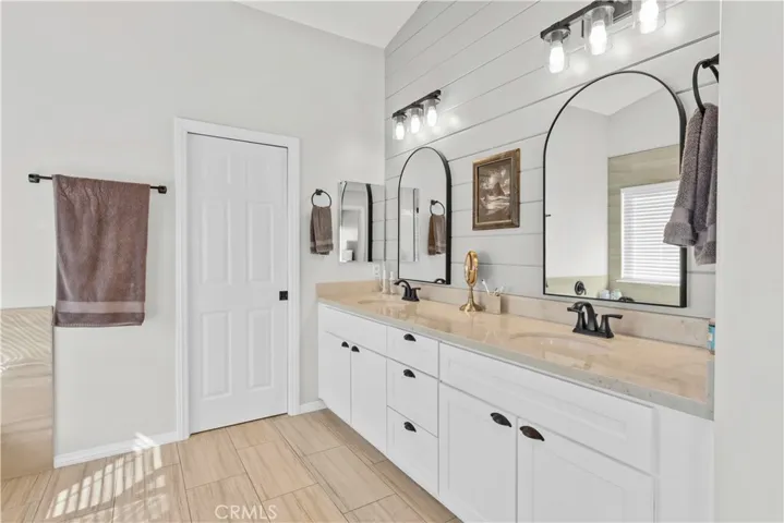 37945 Sawleaf Place, Murrieta, California 92562
