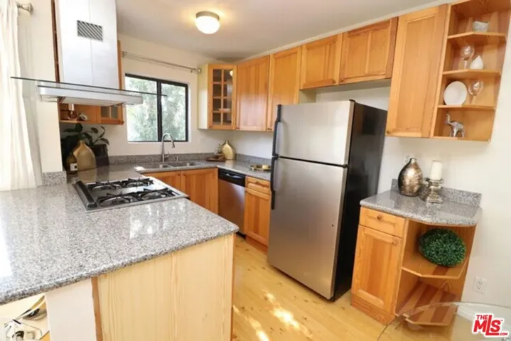 1930 N Vermont Avenue 110, Los Angeles, California 90027