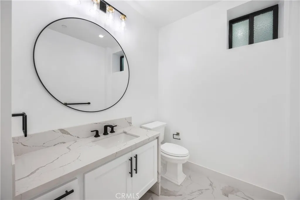 926 17th St, Hermosa Beach, California 90254 home-pic-35