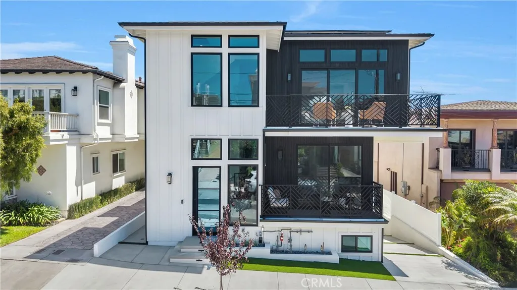 926 17th St, Hermosa Beach, California 90254 home-pic-0
