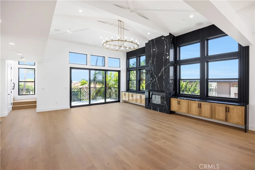 926 17th St, Hermosa Beach, California 90254 home-pic-17