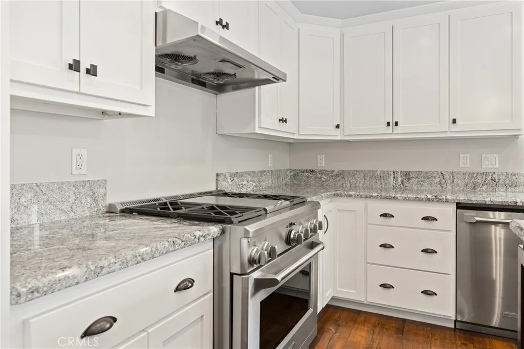 30300 Live Oak Canyon Road, Redlands, California 92373 home-pic-20