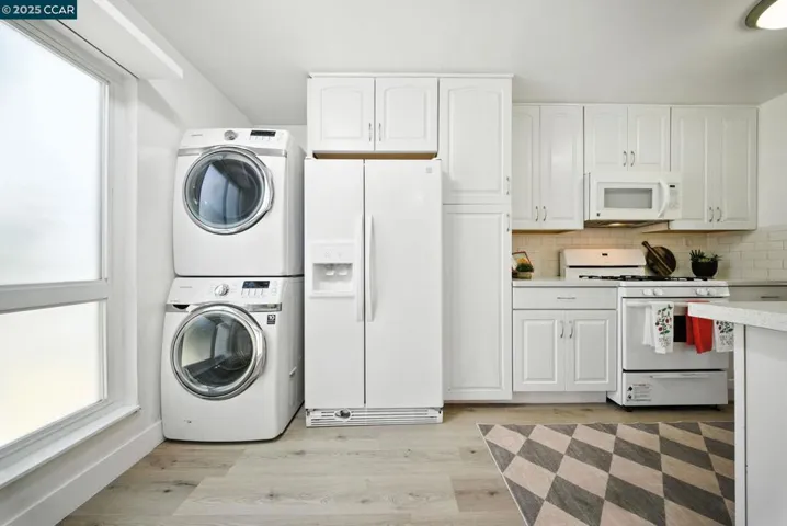 1880 Tesoro Ct, Pinole, California 94564